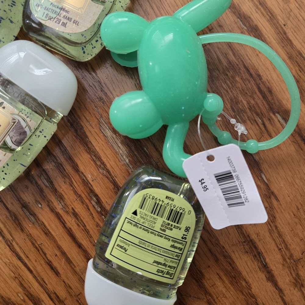 🦖🎈🤲NWT‼️Bath & Body Works Dino Balloon Animal Pocketbac Holder w/ Sanitizers - Picture 12 of 12